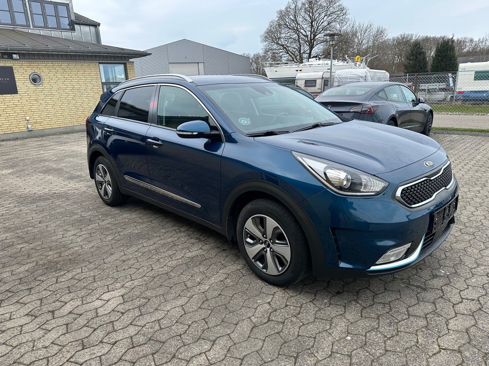 Kia Niro 1,6 PHEV Advance DCT 5d
