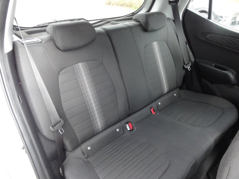 Hyundai i10 1,0 MPi Advanced 5d