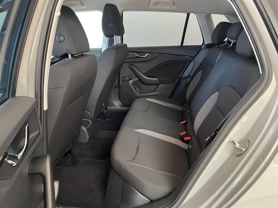 Skoda Kamiq 1,0 TSi 95 Active 5d