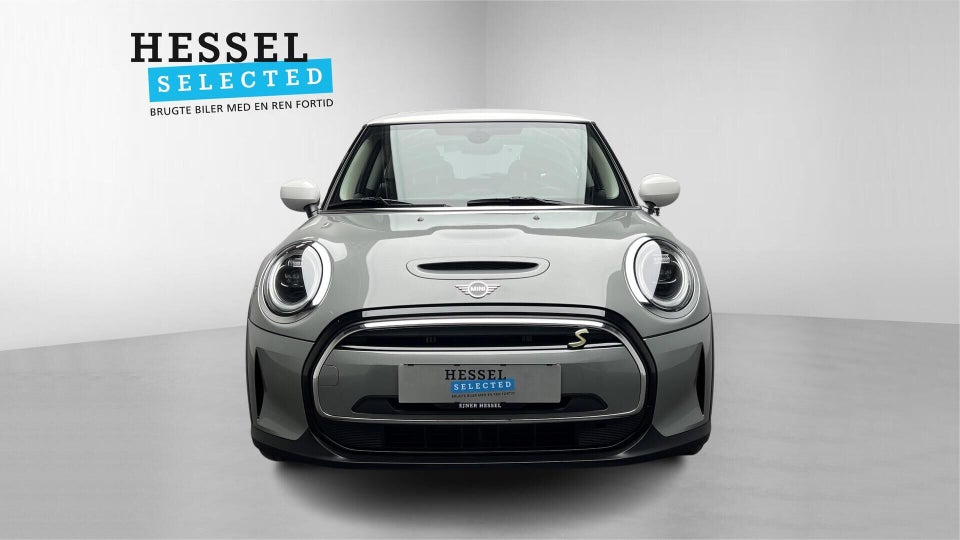 MINI Cooper SE Essential 3d