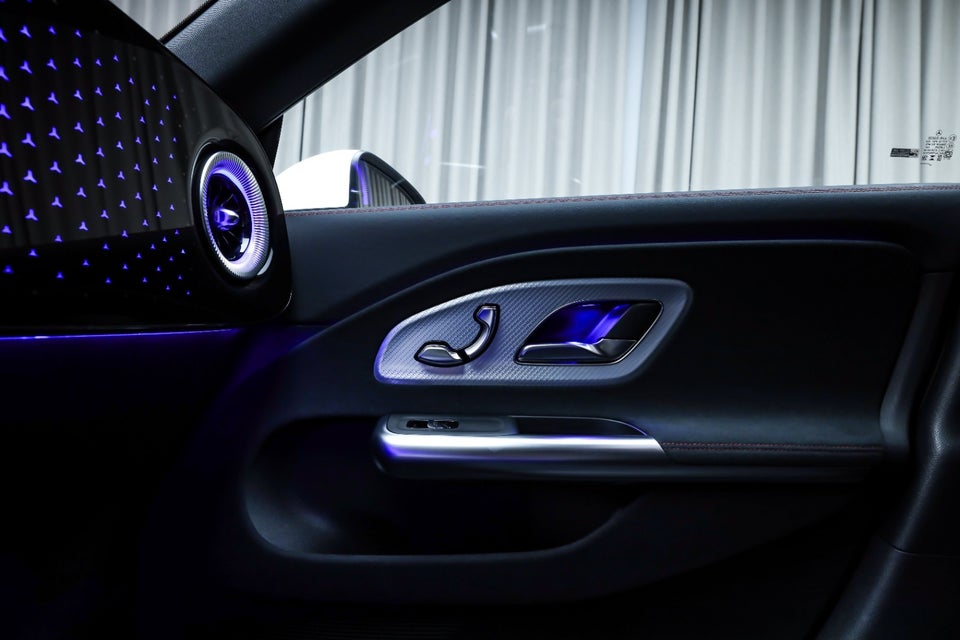 Mercedes CLA250+ electric AMG Premium 4d