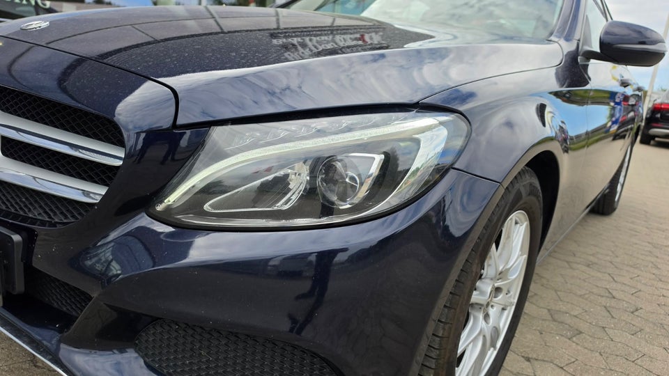 Mercedes C220 d 2,2 Business aut. 4d