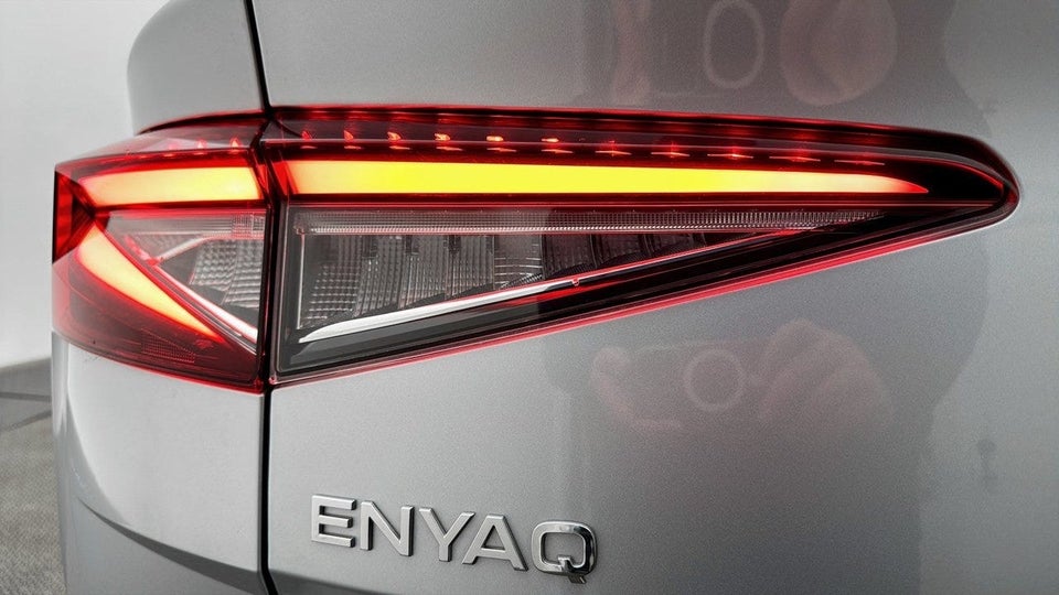 Skoda Enyaq 85 iV Loft 5d