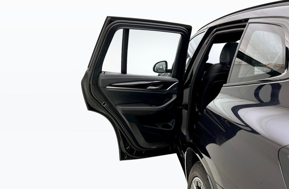 BMW iX3 Charged M-Sport 5d