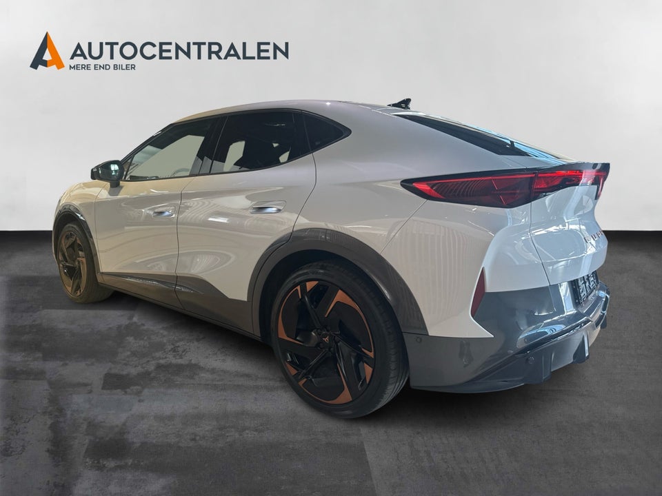 Cupra Tavascan 77 Adrenaline 5d