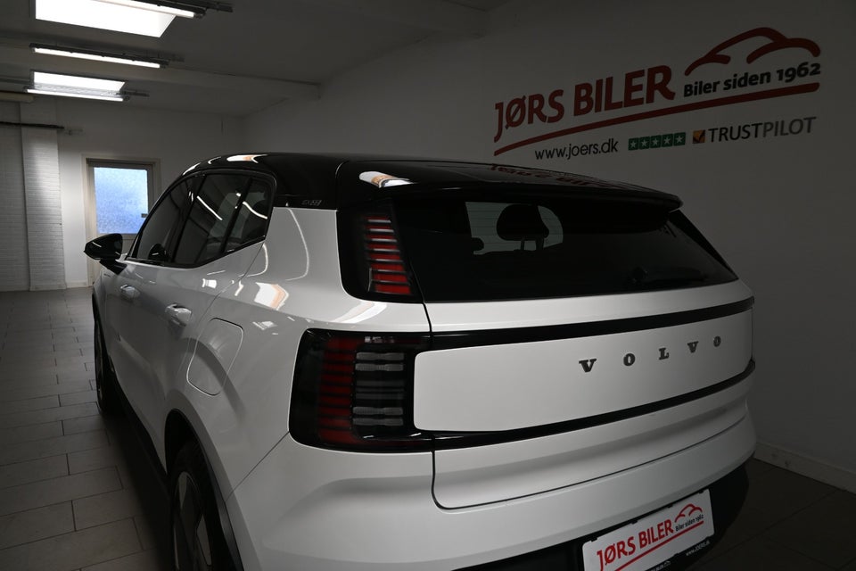 Volvo EX30 Extended Range Ultra 5d