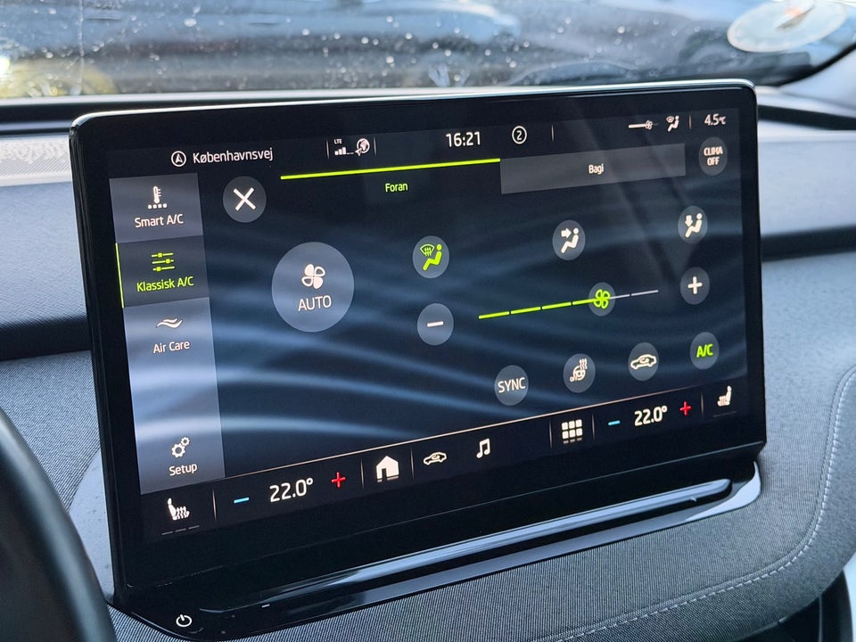 Skoda Enyaq 80 iV Loft 5d