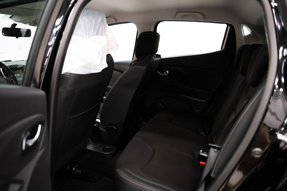 Renault Clio IV 0,9 TCe 90 Expression 5d
