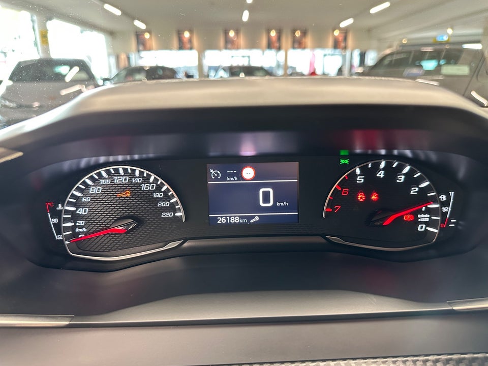 Peugeot 208 1,2 PureTech 100 Allure 5d