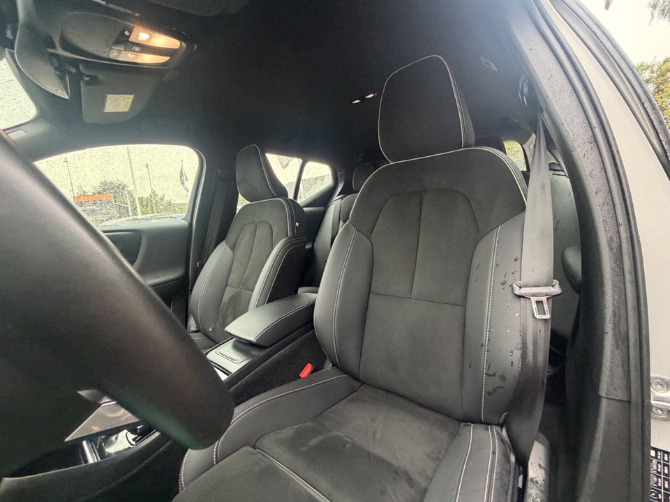 Volvo XC40 P6 ReCharge Plus 5d