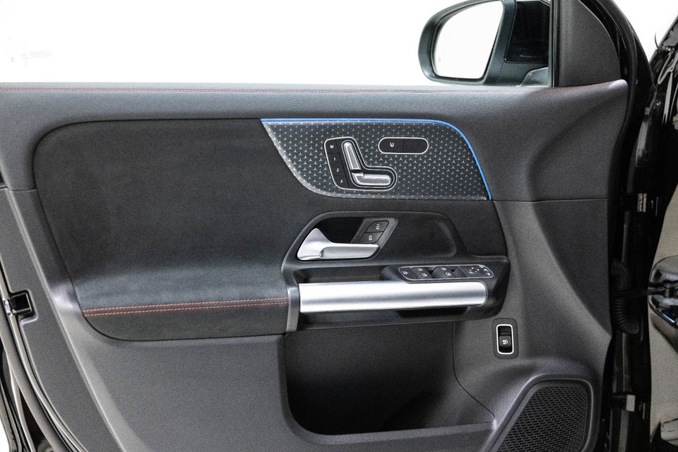 Mercedes EQA250+ AMG Advance 5d