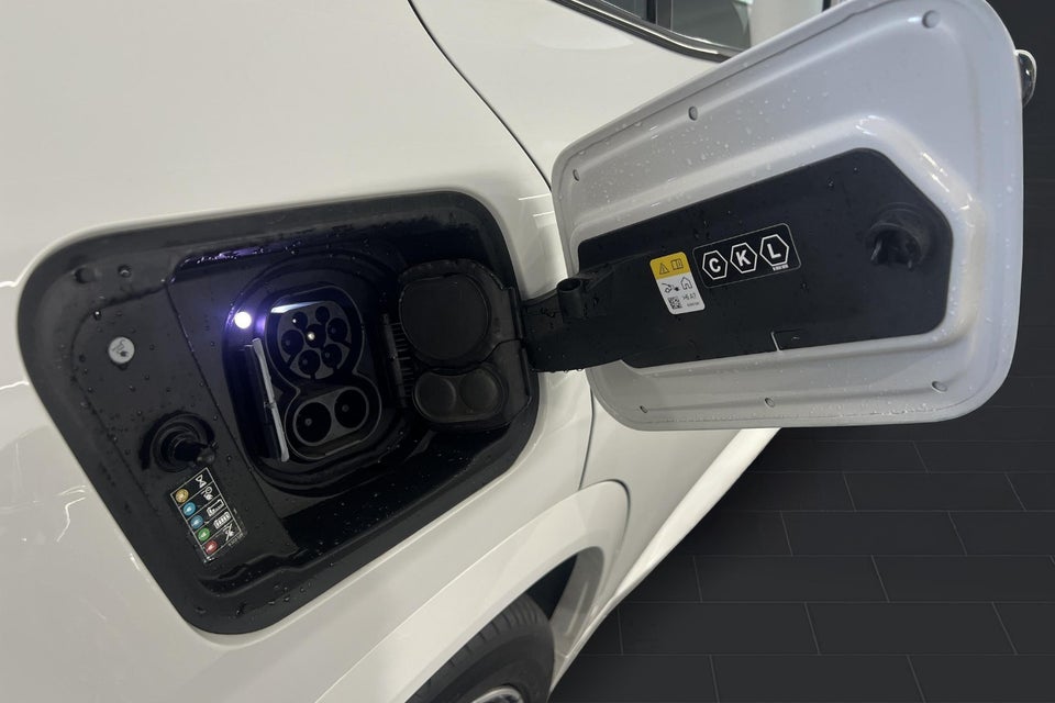 BMW iX2 eDrive20 M-Sport 5d