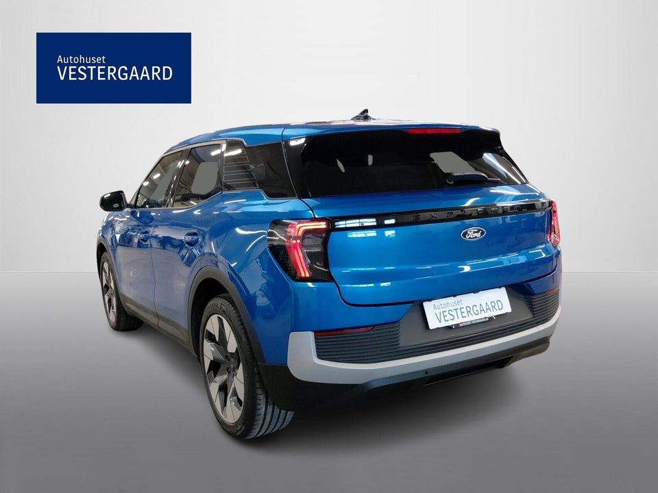 Ford Explorer 79 Premium Extended Range AWD 5d