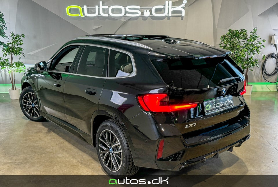 BMW iX1 xDrive30 M-Sport Premium 5d