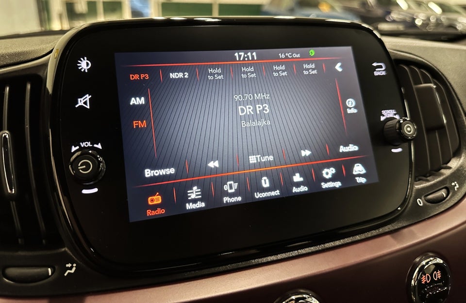 Fiat 500C 1,0 Hybrid Star+ 2d