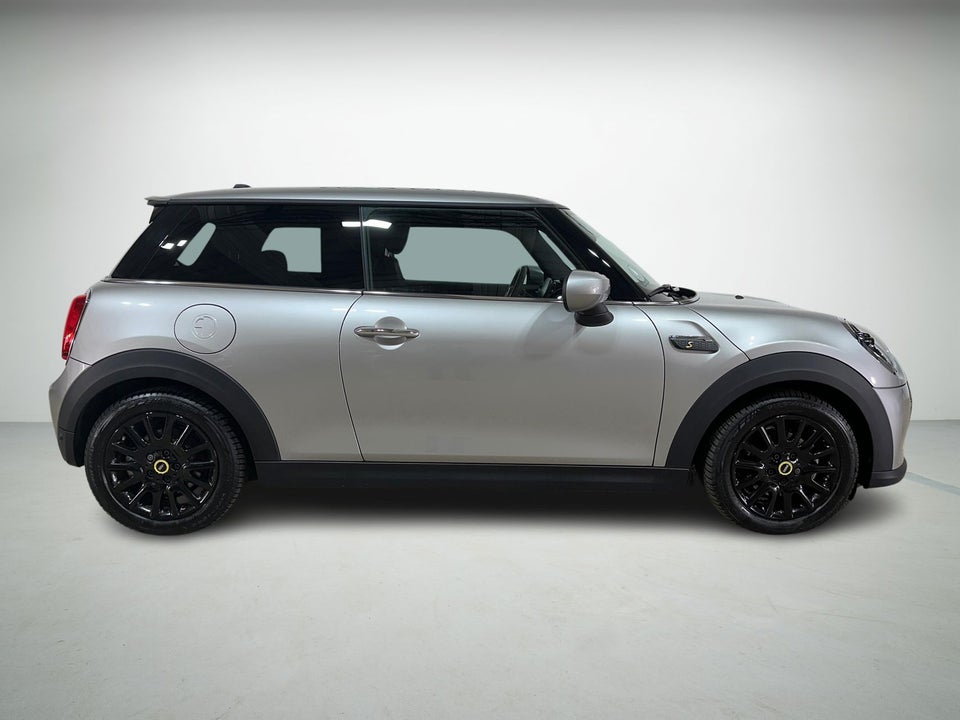 MINI Cooper SE Classic Trim 3d