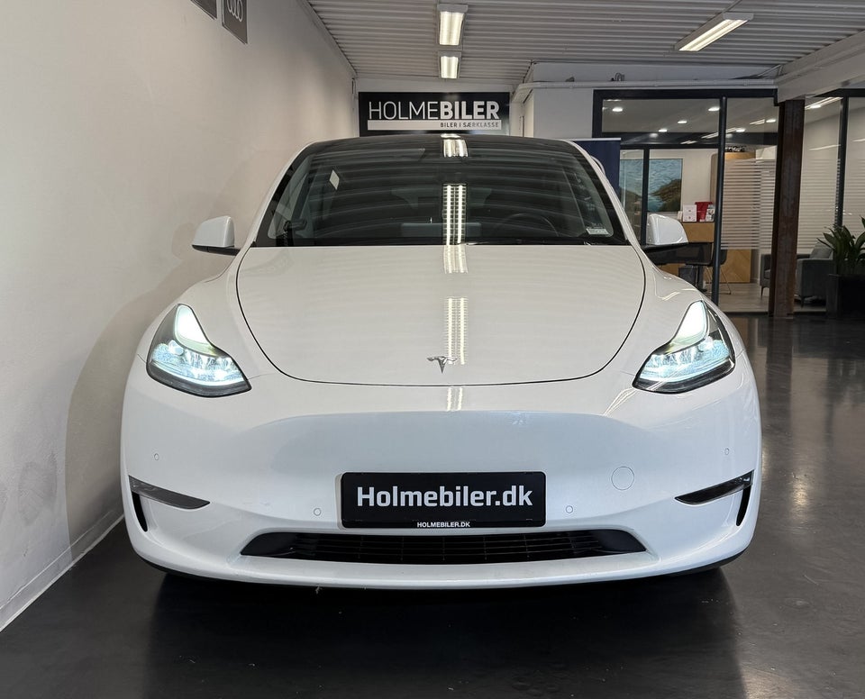 Tesla Model Y Long Range AWD 5d