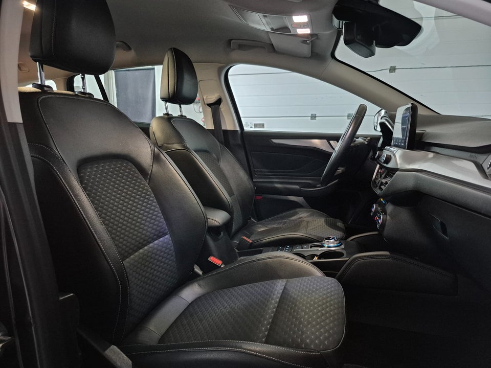 Ford Focus 1,5 EcoBoost Titanium stc. aut. 5d