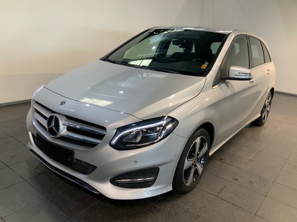 Mercedes B200 d 2,2 Urban aut. 5d