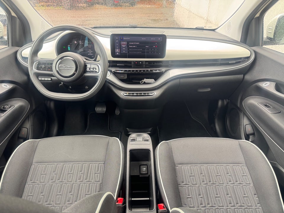 Fiat 500e 42 Icon 3d