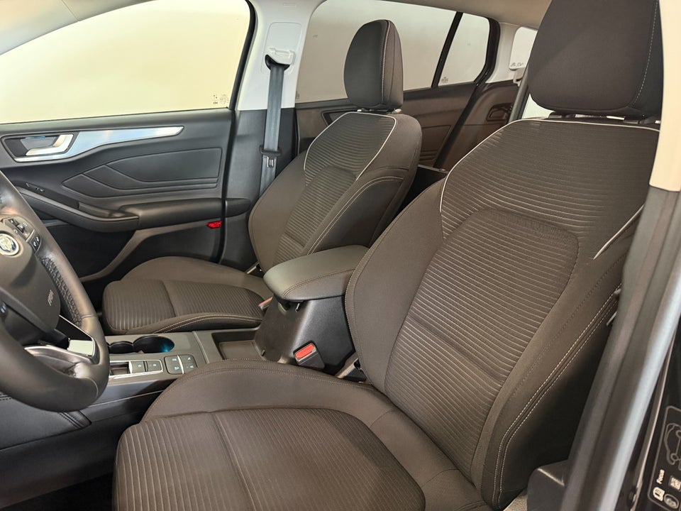 Ford Focus 1,5 EcoBlue Connected stc. aut. Van 5d