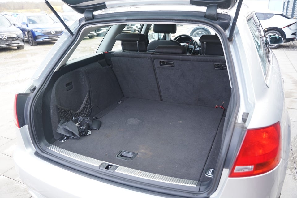 Audi A4 1,6 Avant 5d