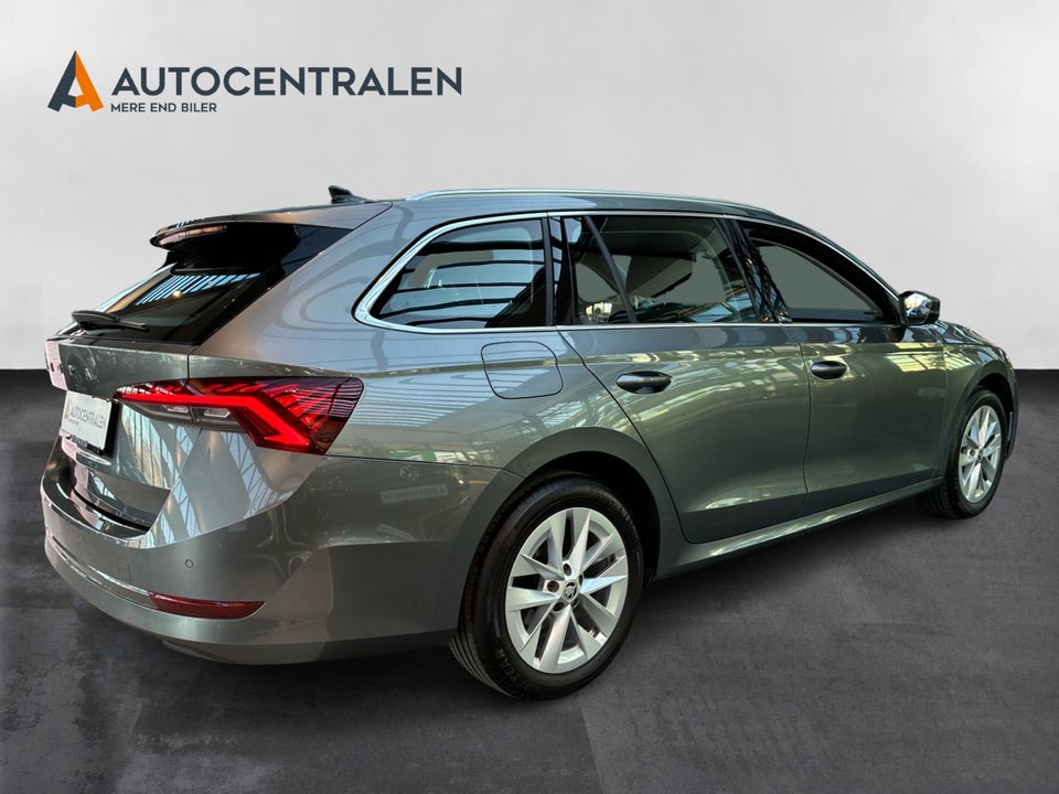 Skoda Octavia 2,0 TDi 150 Style Combi DSG 5d