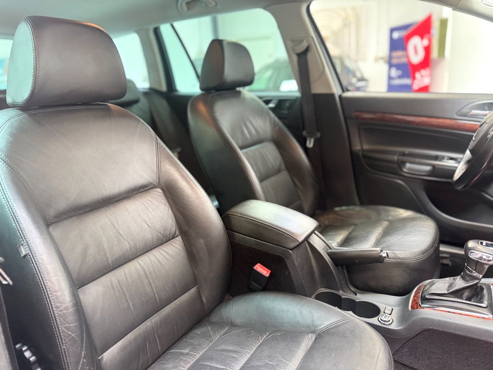 Skoda Octavia 1,4 TSi 122 Elegance Combi DSG 5d