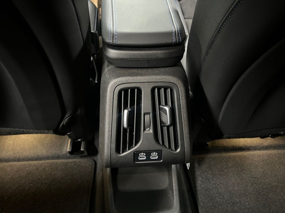 BMW iX1 eDrive20 M-Sport 5d