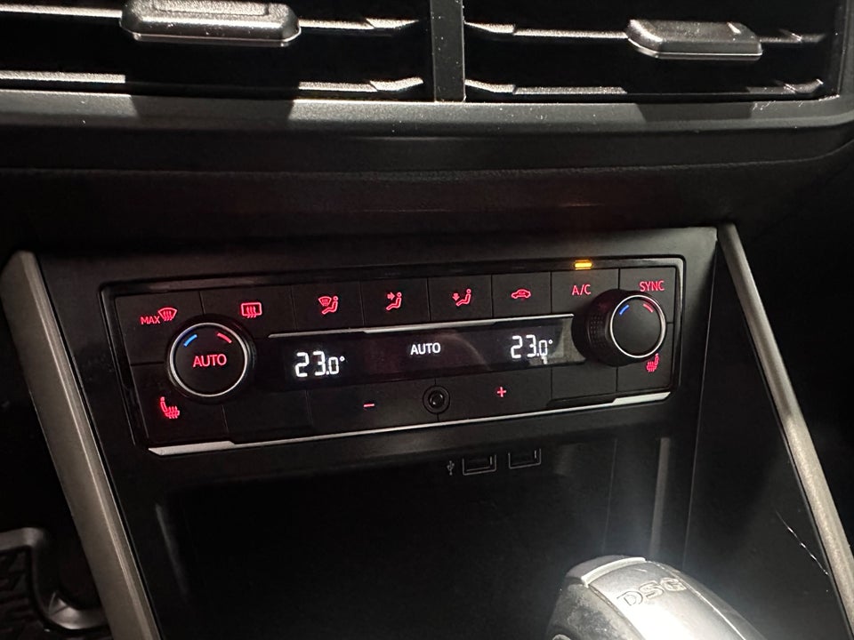 VW Polo 1,0 TSi 95 Comfortline Connect DSG Van 5d