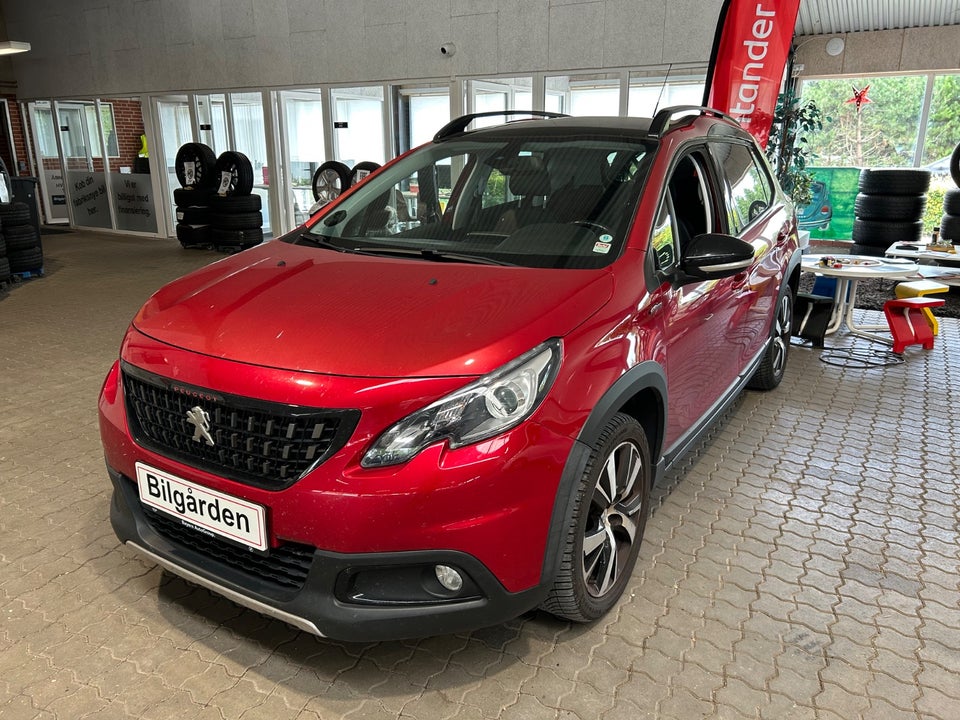 Peugeot 2008 1,6 BlueHDi 100 GT Line Sky 5d