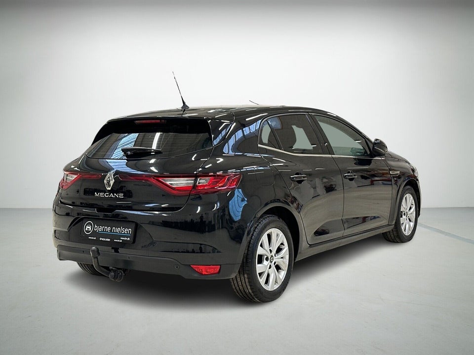 Renault Megane IV 1,3 TCe 140 Zen 5d