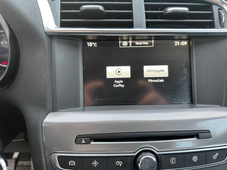 Citroën C4 1,2 PureTech 130 Feel 5d