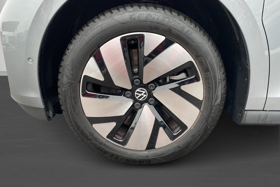 VW ID.Buzz 86 Life+ 7prs LWB 5d