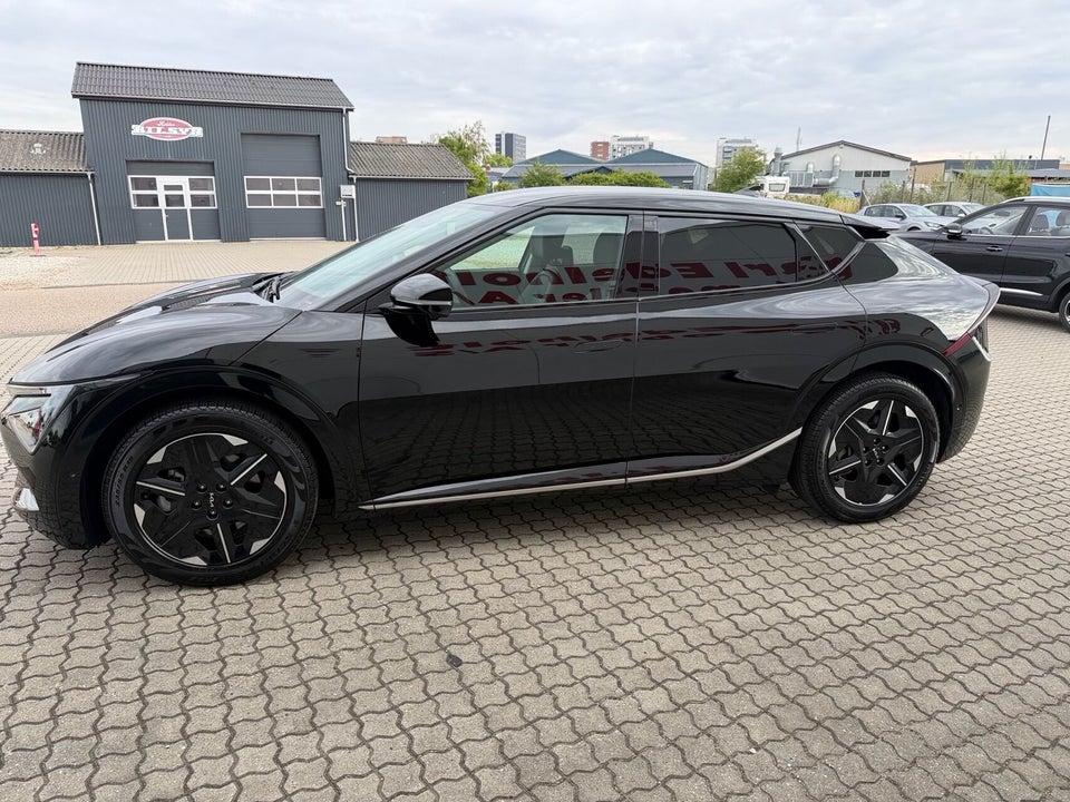 Kia EV6 84 Long Range Upgrade 5d