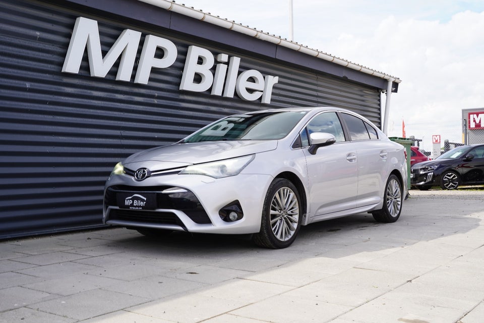 Toyota Avensis 1,8 VVT-i T2 Executive 4d