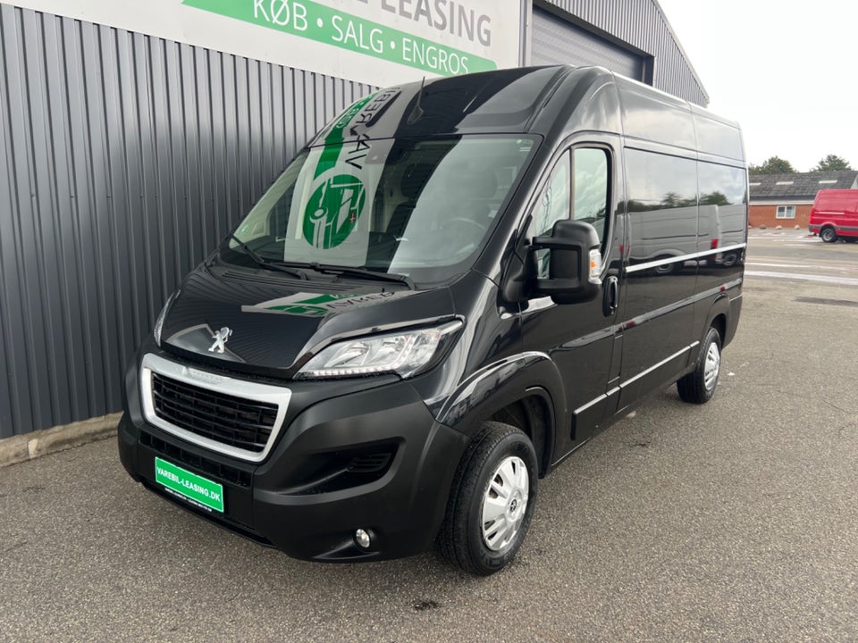 Peugeot Boxer 335 2,2 BlueHDi 165 L2H2 Premium