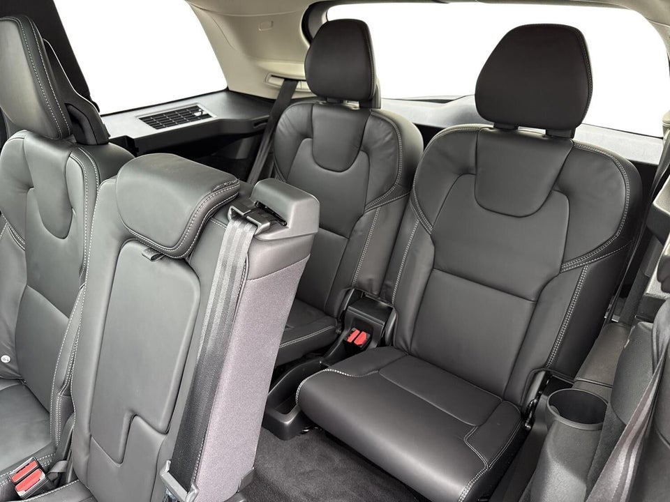 Volvo XC90 2,0 T8 ReCharge Ultra Dark aut. AWD 7prs 5d