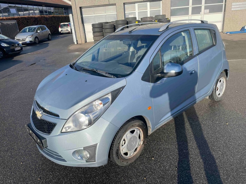 Chevrolet Spark 1,0 LT 5d