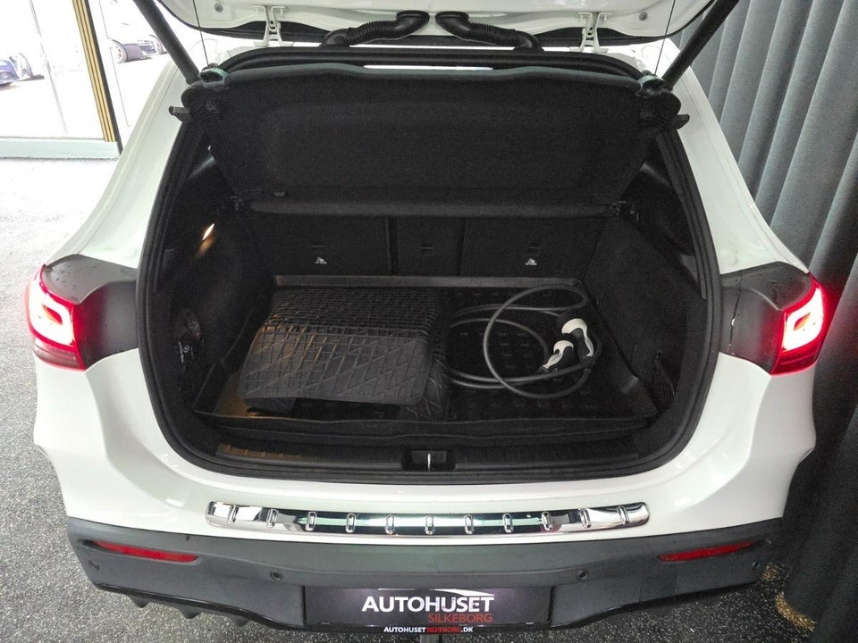 Mercedes EQA250 AMG Line 5d