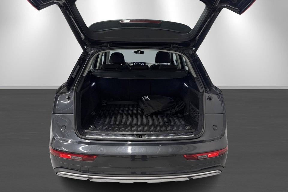 Audi Q5 50 TFSi e Prestige quattro S-tr. 5d