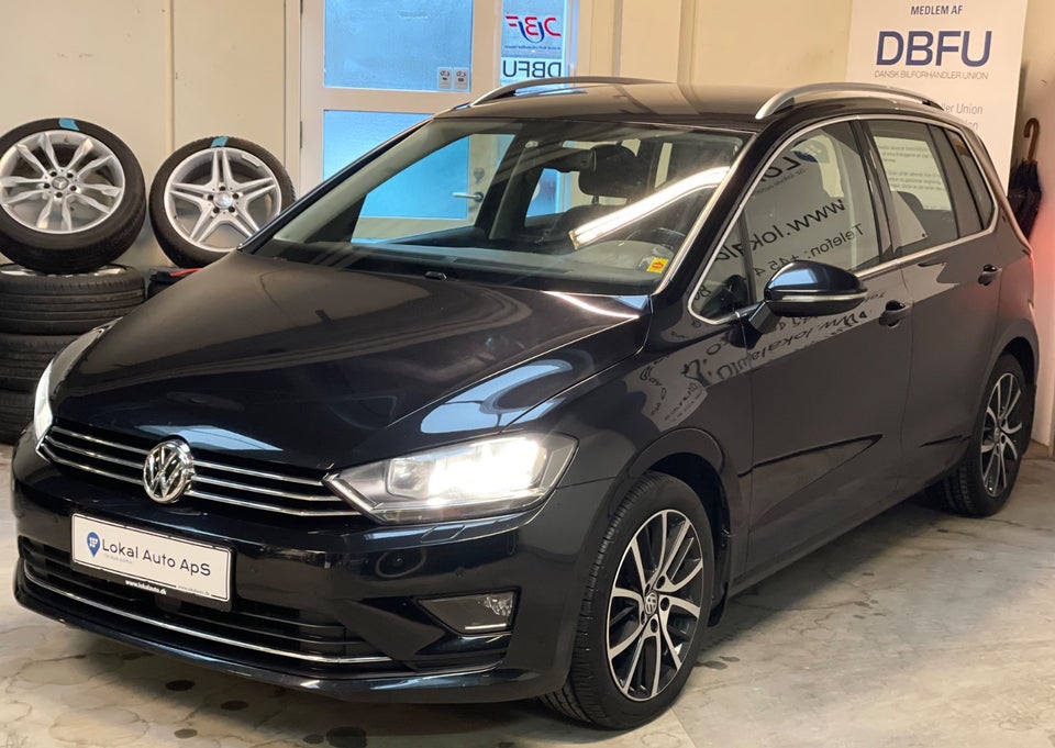 VW Golf Sportsvan 1,6 TDi 110 Highline DSG 5d