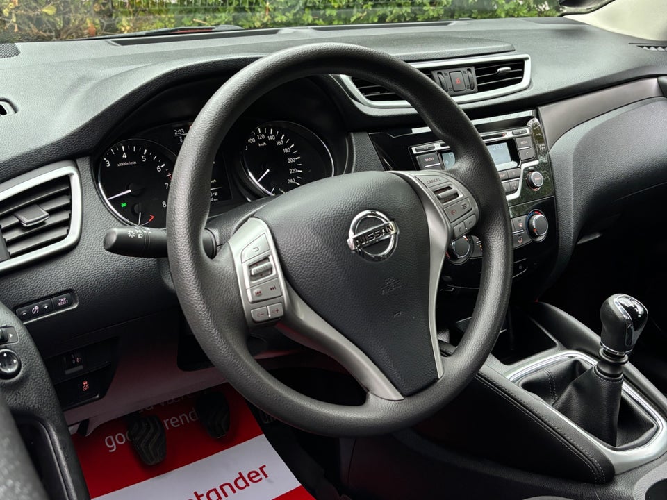 Nissan Qashqai 1,2 Dig-T 115 Acenta Connect 5d