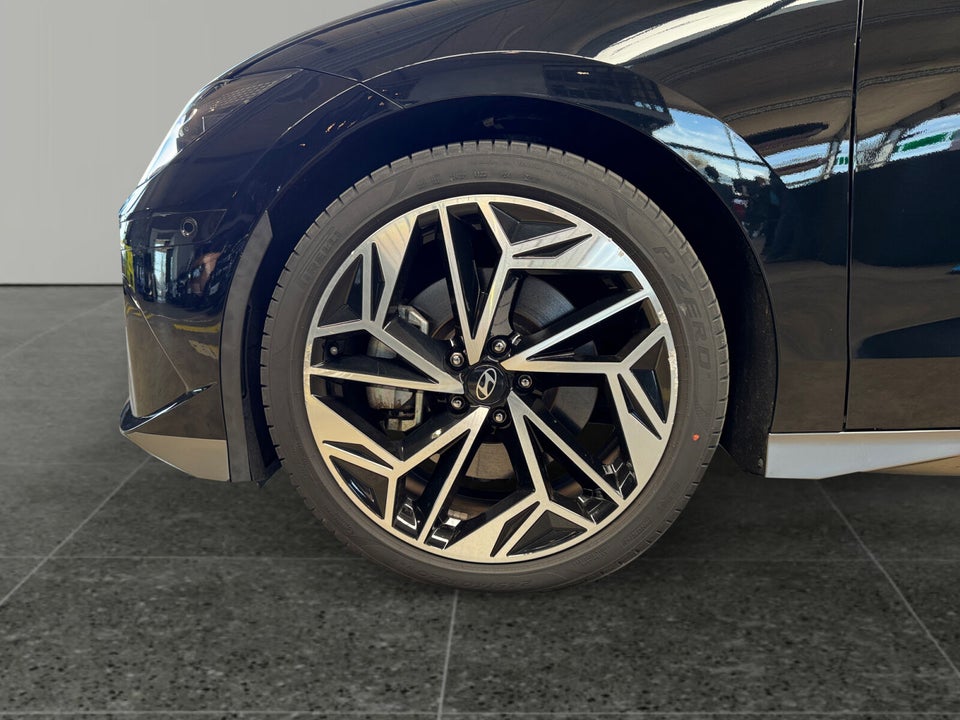 Hyundai Ioniq 6 77 Ultimate AWD 4d