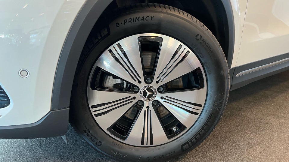 Mercedes EQA250+ Progressive 5d