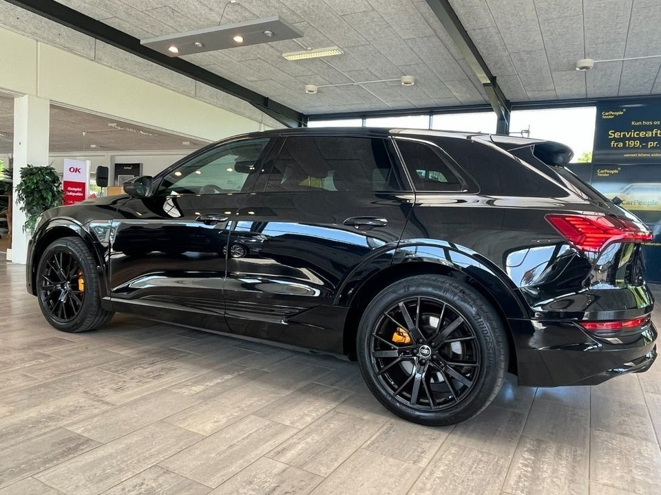 Audi e-tron 55 Black Edition S-line quattro 5d