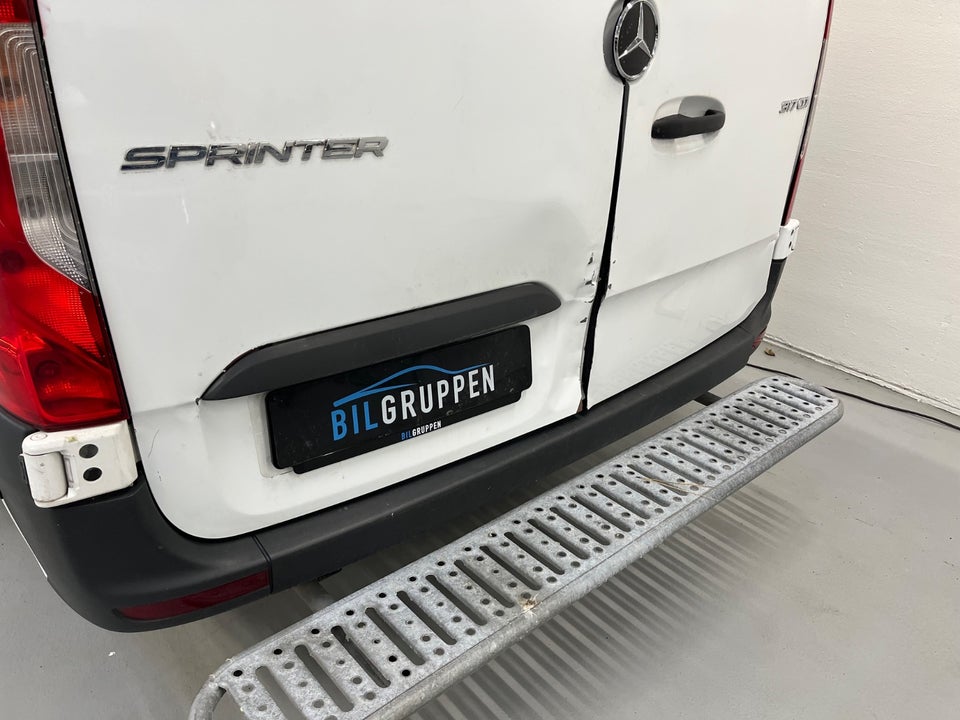Mercedes Sprinter 317 2,0 CDi A3 Kassevogn aut. RWD