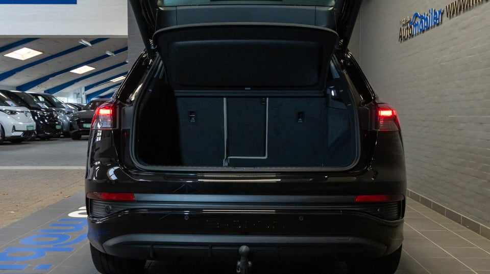 Audi Q4 e-tron 40 S-line 5d