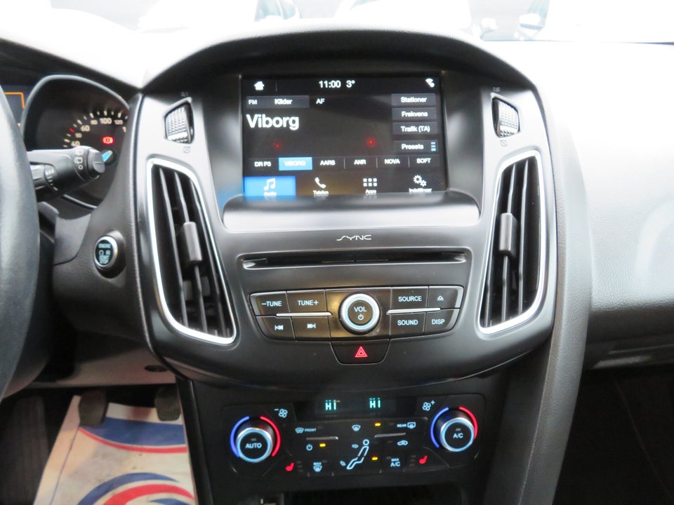 Ford Focus 1,0 SCTi 125 Titanium stc. 5d