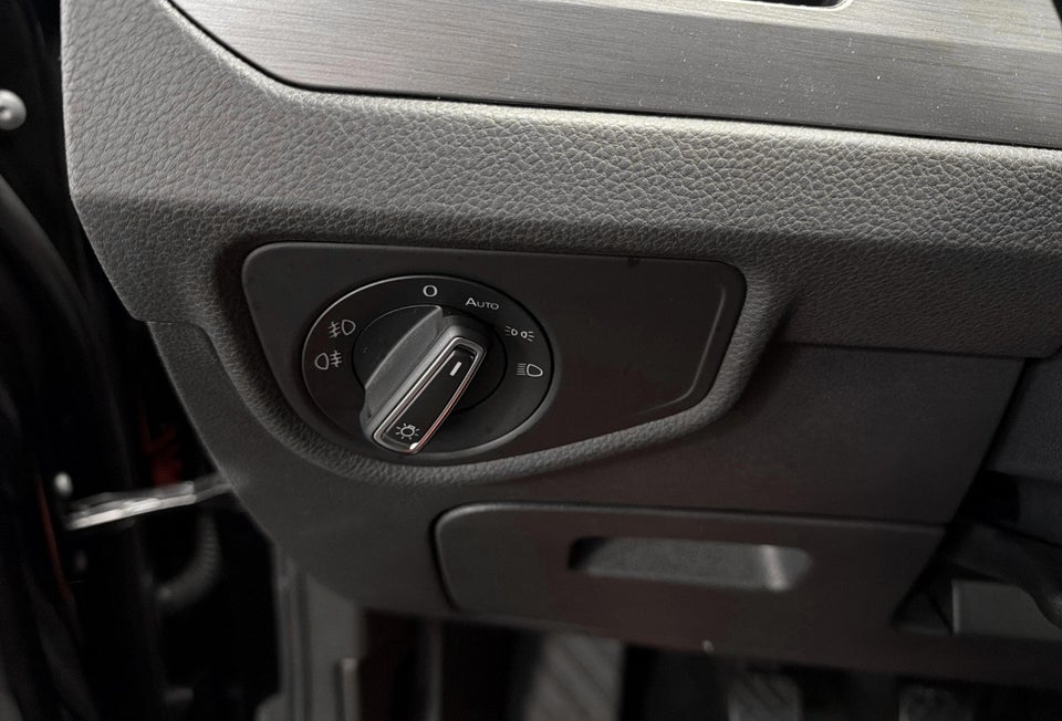 VW Touran 2,0 TDi 122 Comfortline Van 5d